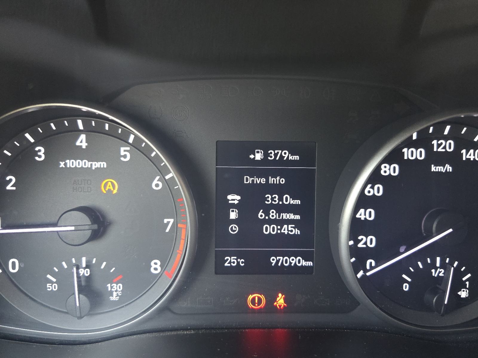 Hyundai i30 1,0 T-GDI, fotografija 10
