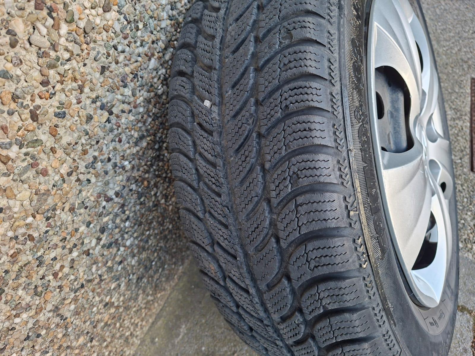 Hyundai i30 1,4 16V, fotografija 17
