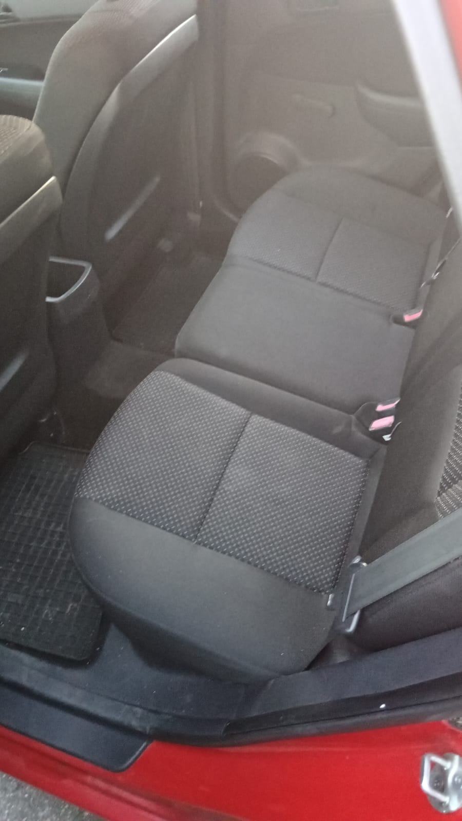 Hyundai i30 1,4 16V, fotografija 6