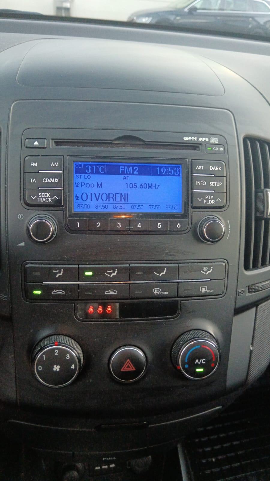 Hyundai i30 1,4 16V, fotografija 3