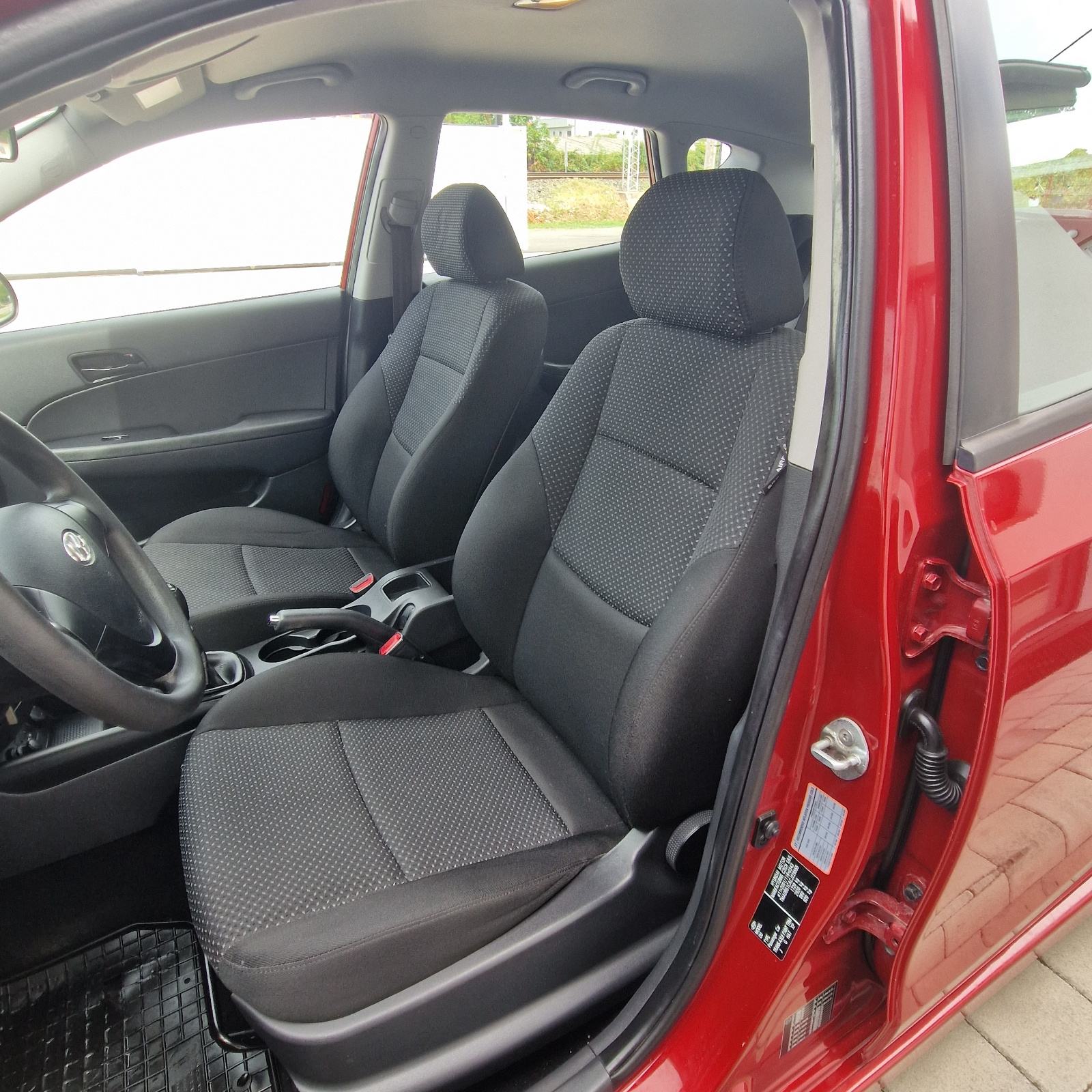 Hyundai i30 1,4 benzinac • HR auto • 154.ooo km ○ 1. VLASNIK, fotografija 10