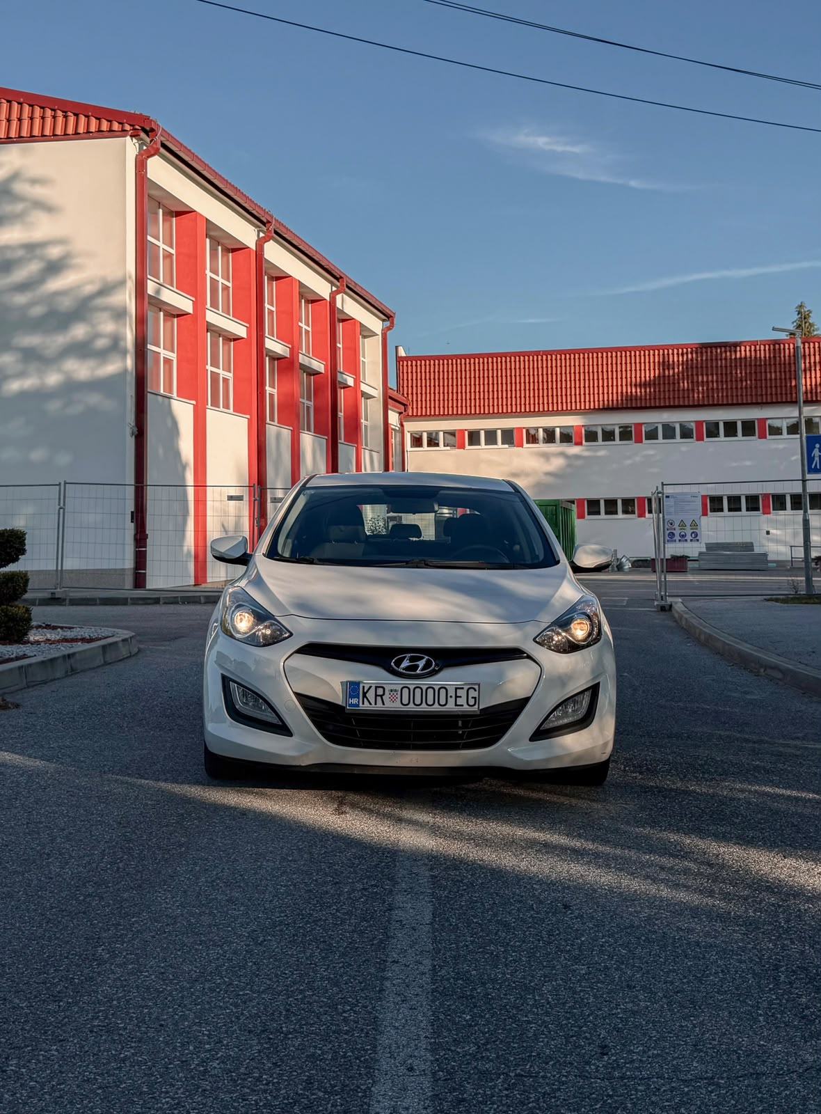 Hyundai i30 1.4 CRDi 90 KS | Navi + kamera | Reg. 06/2027, fotografija 2