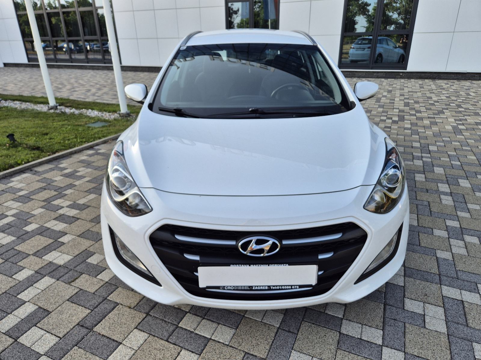 Hyundai i30 1,4 CRDi **EDITION**DIG.KLIMA**ALU**SERVISNA**REG 1 GOD**, fotografija 15