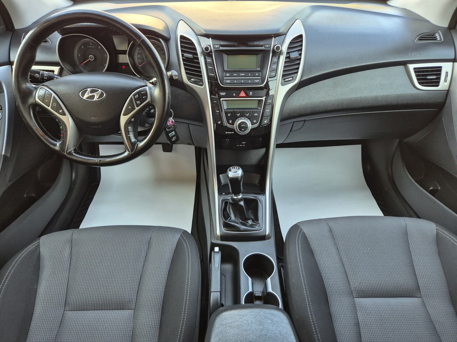 Hyundai i30 1,4 CRDi **EDITION**DIG.KLIMA**ALU**SERVISNA**REG 1 GOD**, fotografija 18