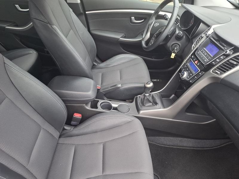 Hyundai i30 1,4 CRDi*Trend*Klima*Park.senzori*, fotografija 12