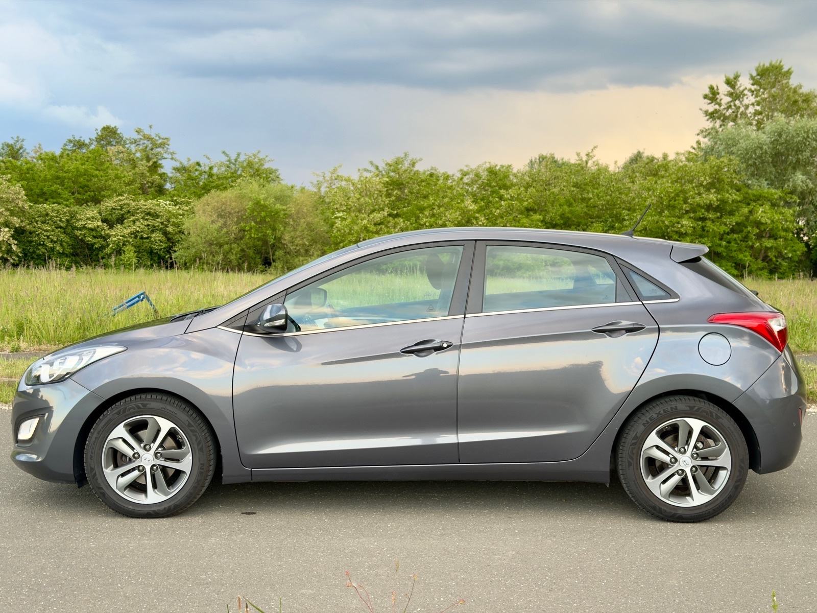 Hyundai i30 1,4 CRDi | PDC | ALU | Bogata oprema | TOP stanje!, fotografija 6
