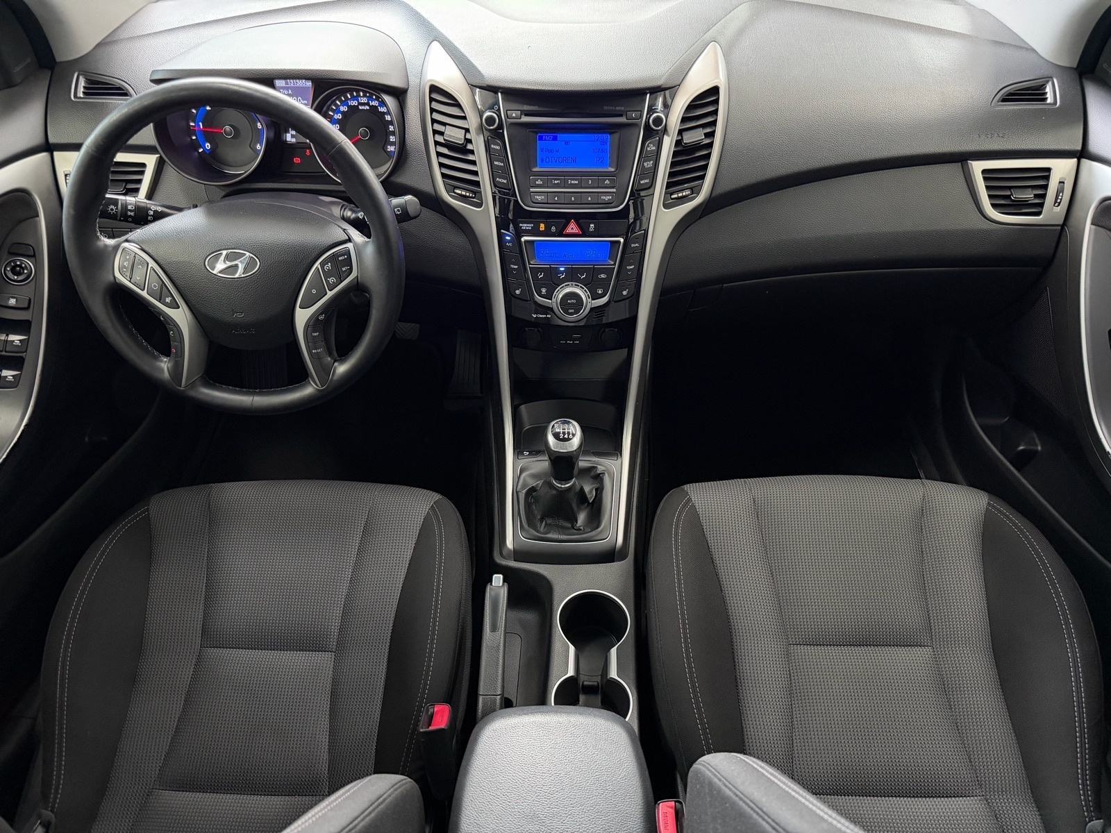 Hyundai i30 1,4 CRDi | PDC | ALU | Bogata oprema | TOP stanje!, fotografija 14