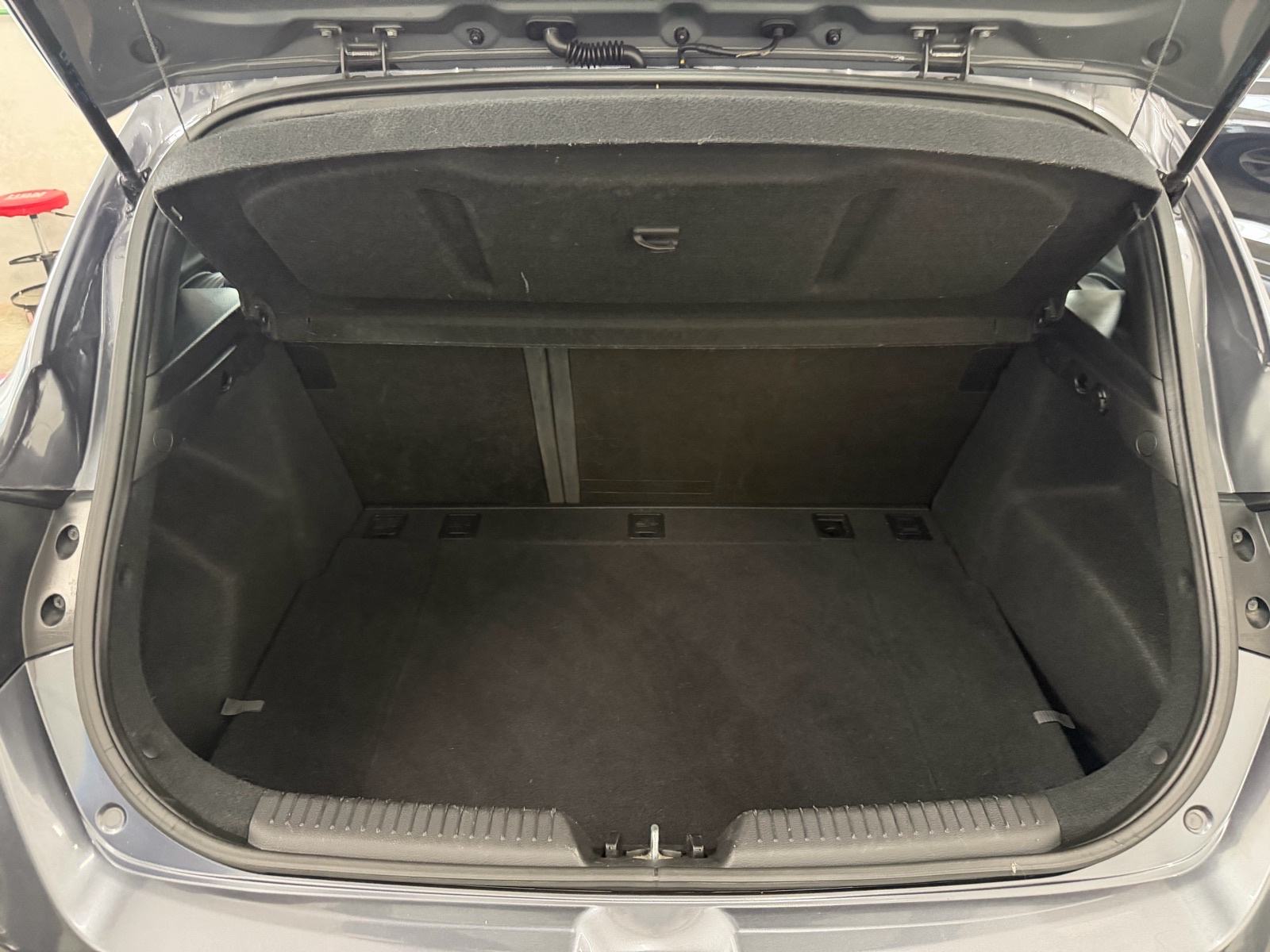 Hyundai i30 1,4 CRDi | PDC | ALU | Bogata oprema | TOP stanje!, fotografija 19