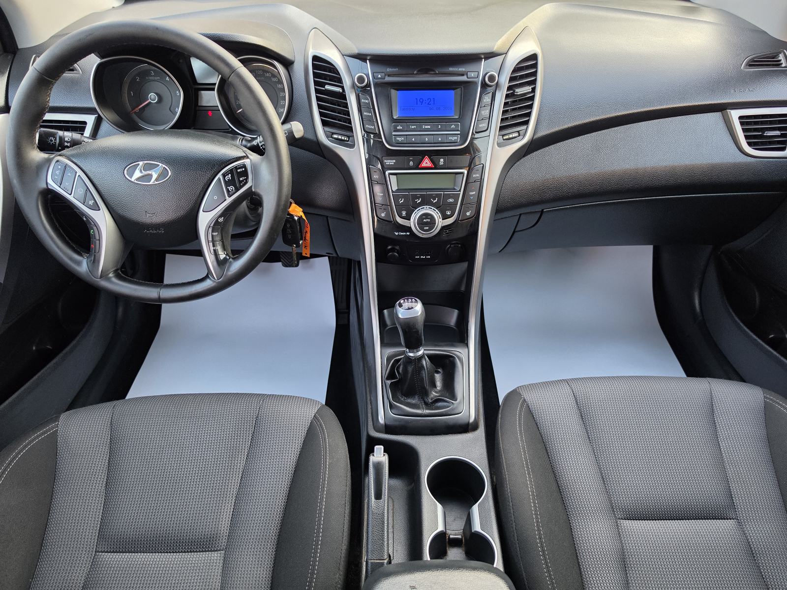 Hyundai i30 1,4 CRDi **STYLE**DIG.KLIMA**ALU**SERVISNA**REG 1 GOD**, fotografija 19