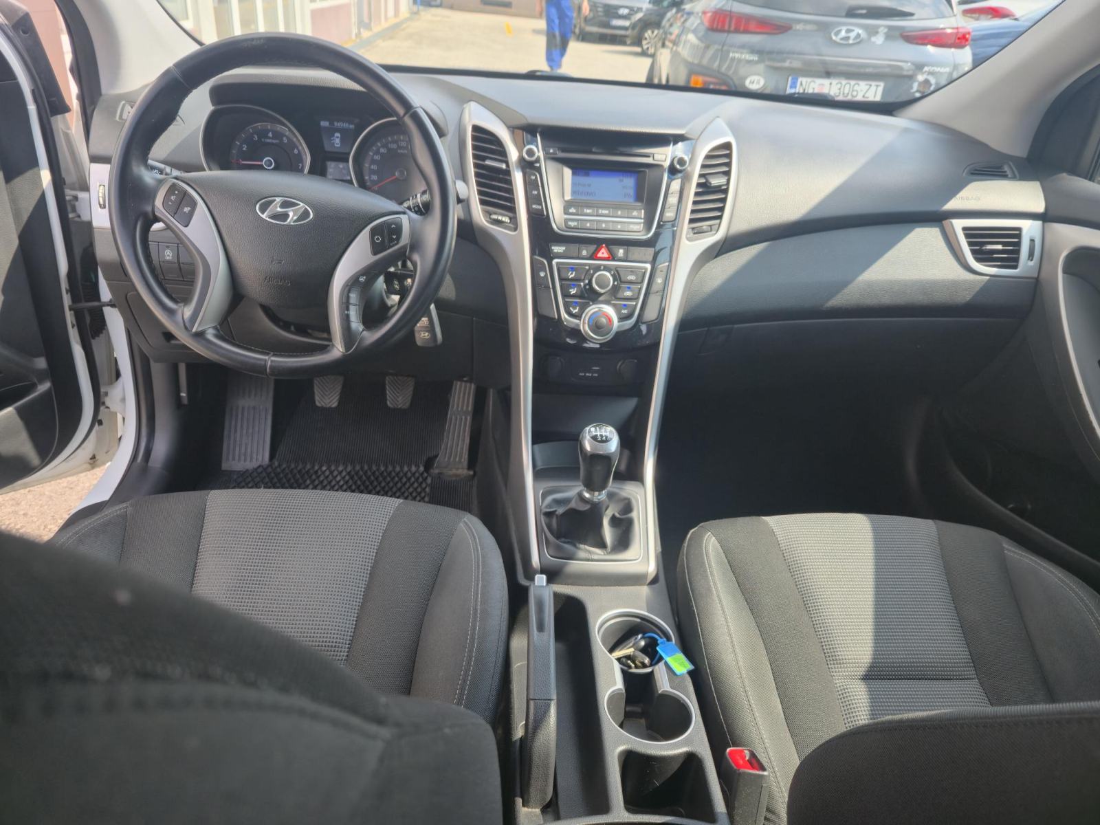 Hyundai i30 1.4 DOHC, fotografija 6