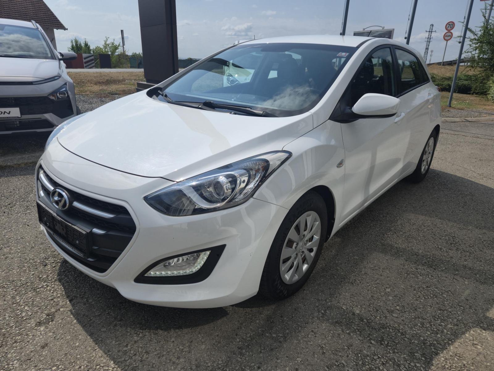 Hyundai i30 1.4 DOHC, fotografija 1