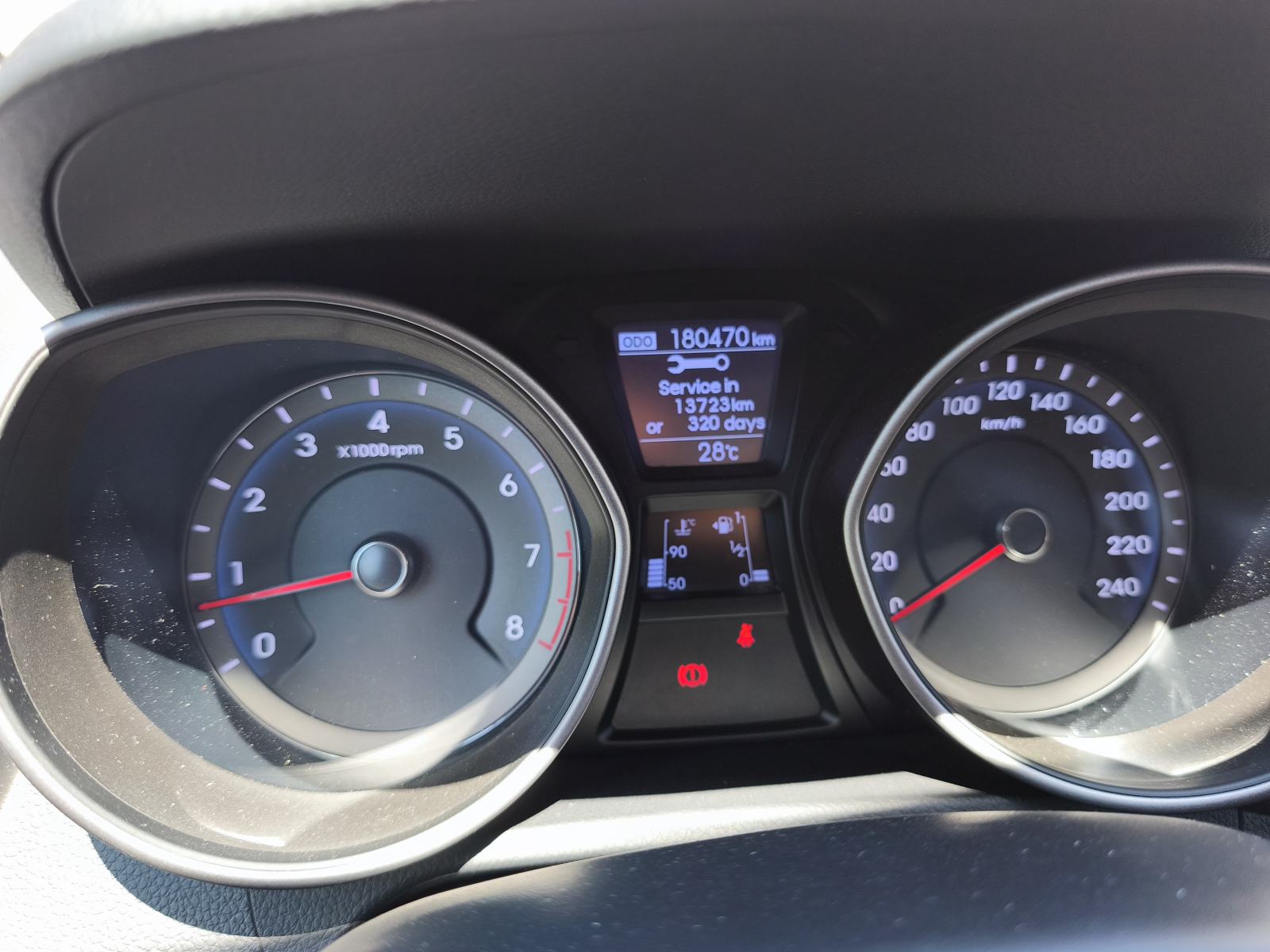Hyundai i30 1,4 HR Auto, fotografija 18