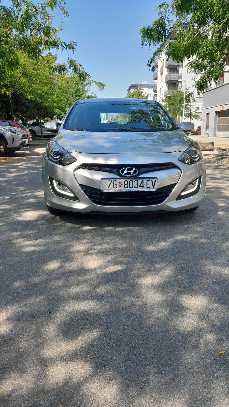 Hyundai i30 1,4 GL DOCH - reg. do 03/2027, fotografija 8