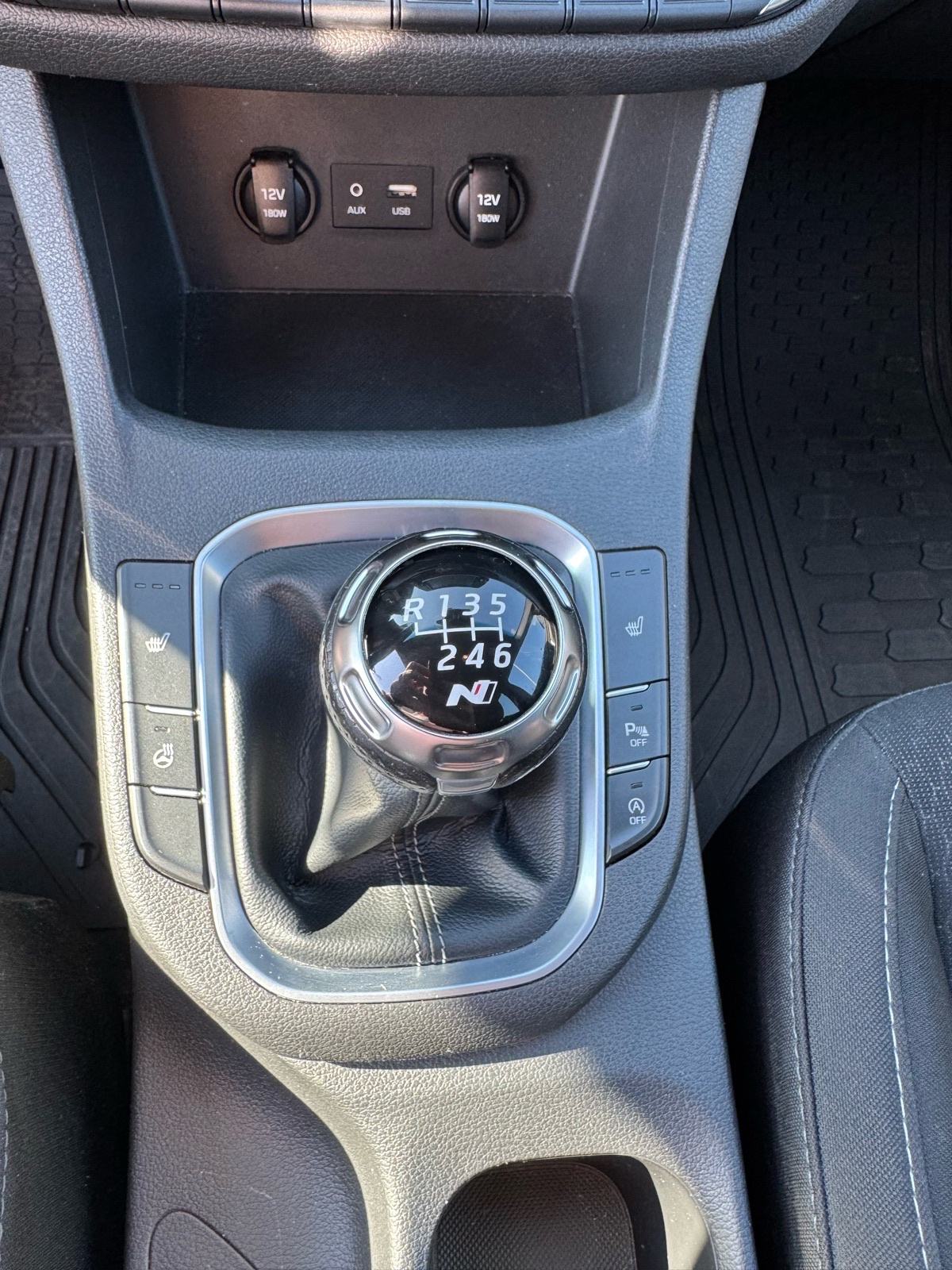 Hyundai i30 1.4 T-GDI N-line, fotografija 17