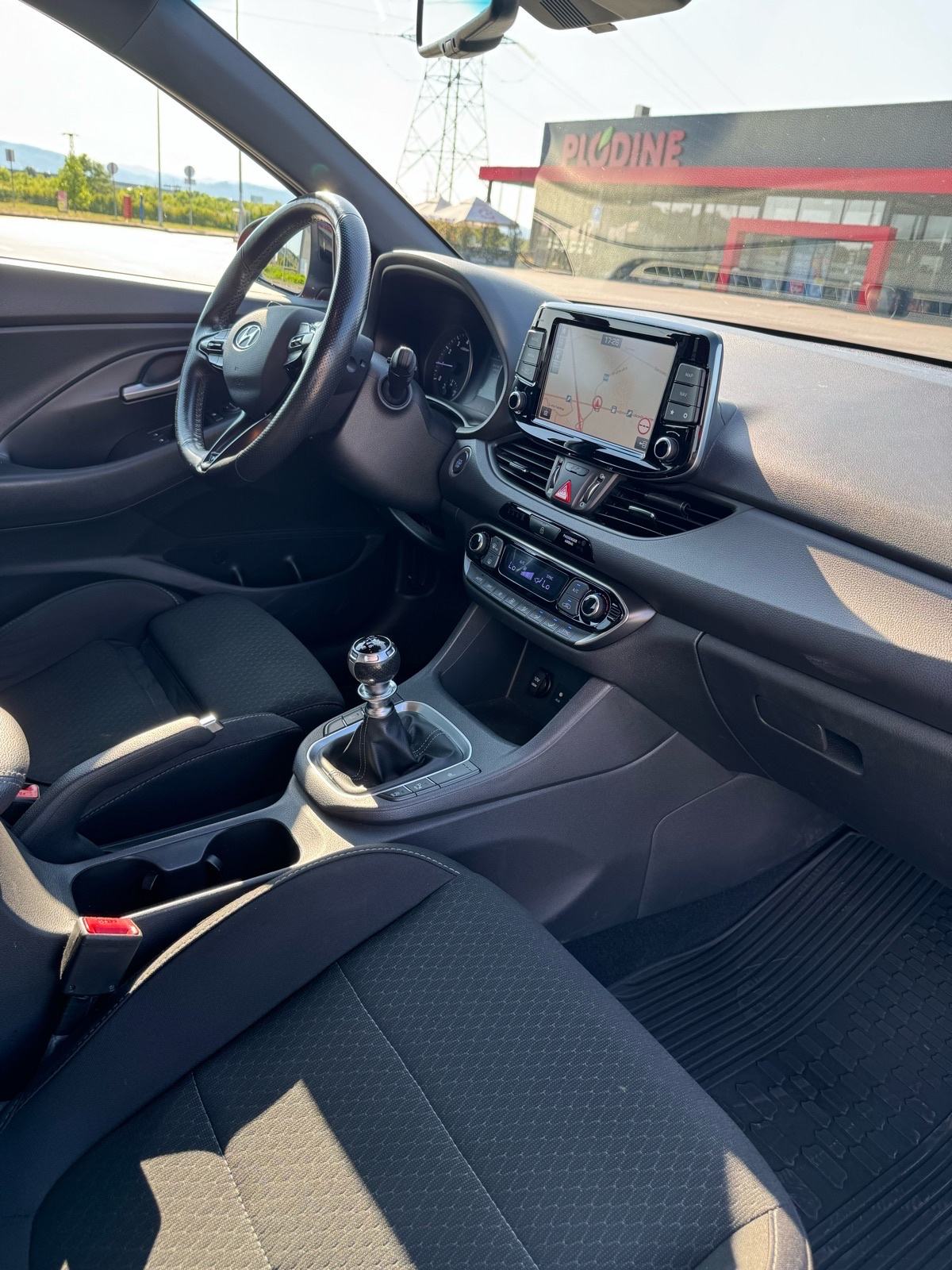 Hyundai i30 1.4 T-GDI N-line, fotografija 11