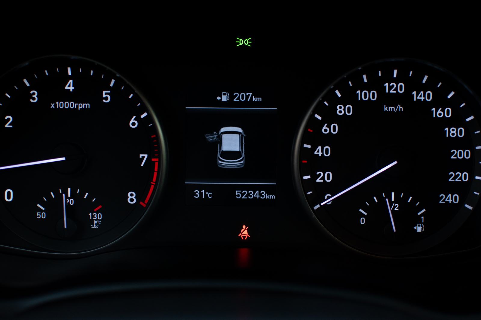 Hyundai i30 1,4 T-GDI PREMIUM SAMO 50000 KM KAO NOV!!!, fotografija 12