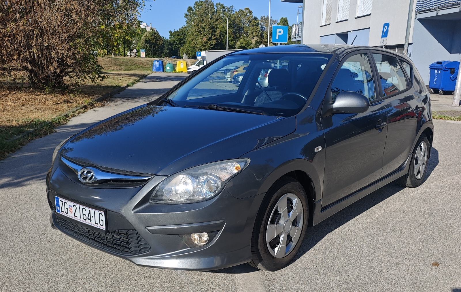 Hyundai i30 1,4 , Vlasnik, samo 146.000 km, fotografija 1