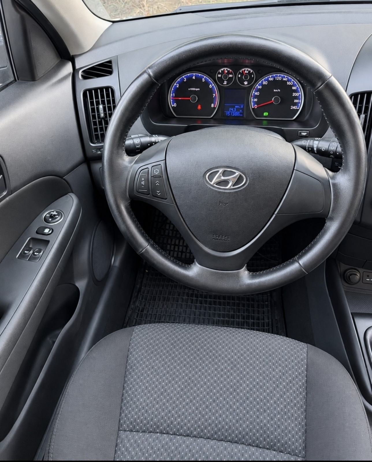 Hyundai i30 1,4 , Vlasnik, samo 146.000 km, fotografija 9