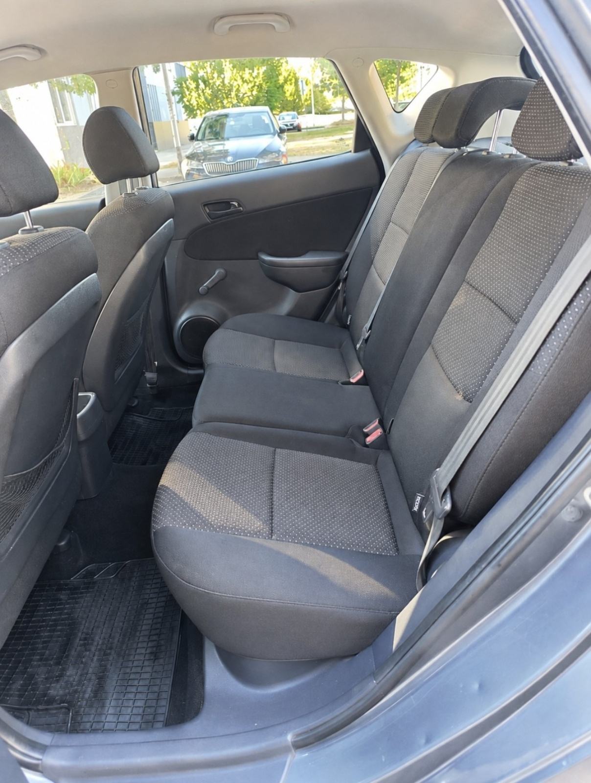 Hyundai i30 1,4 , Vlasnik, samo 146.000 km, fotografija 12