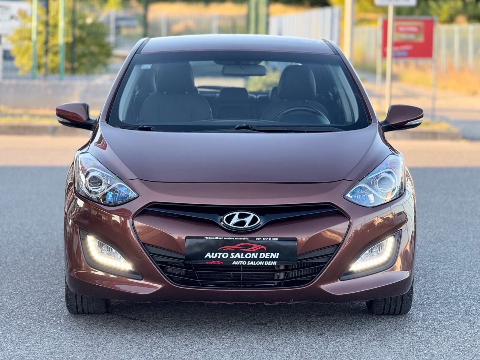*HYUNDAI I30 1.4CRDI Style Premium, fotografija 5