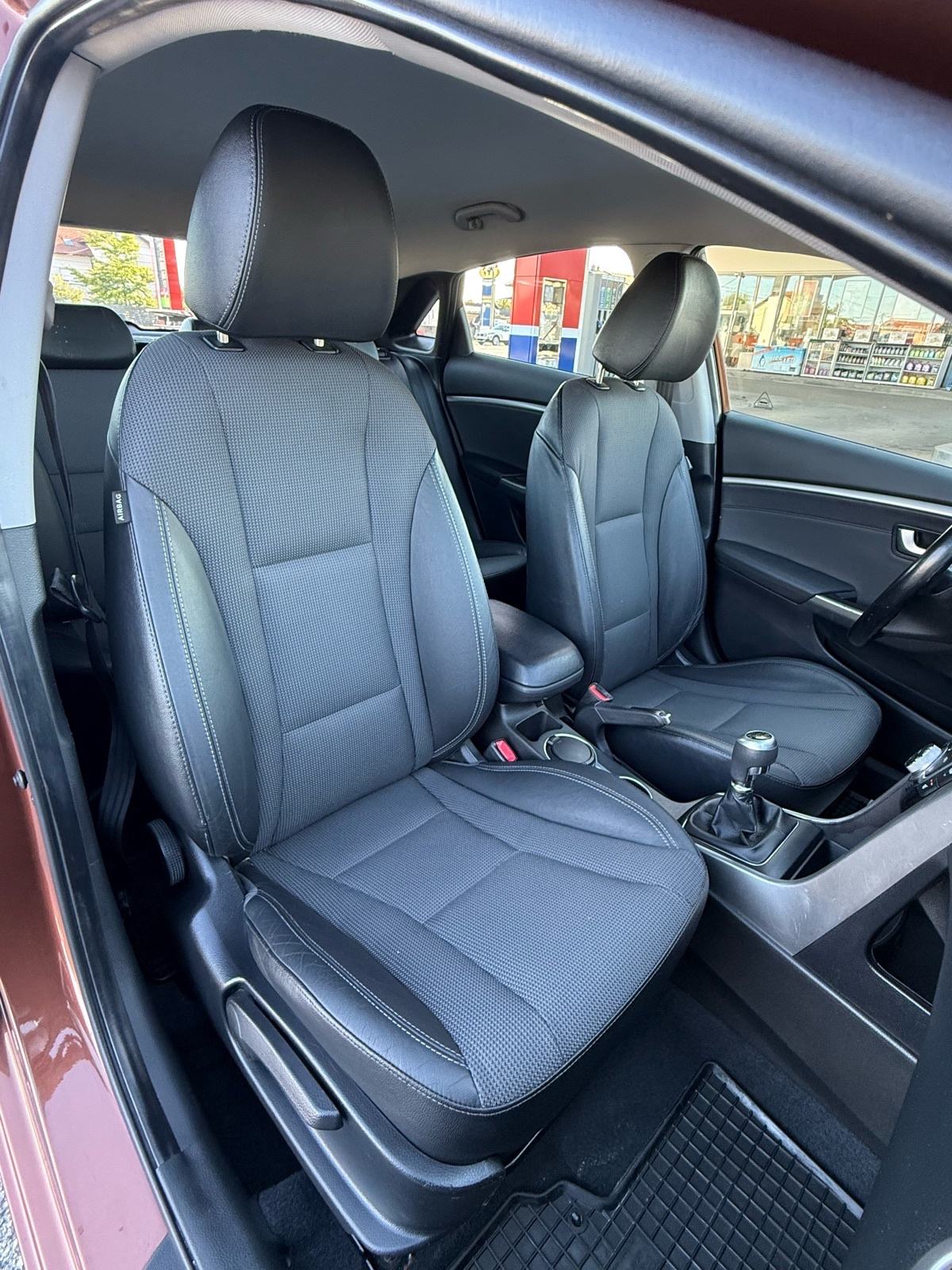*HYUNDAI I30 1.4CRDI Style Premium, fotografija 18