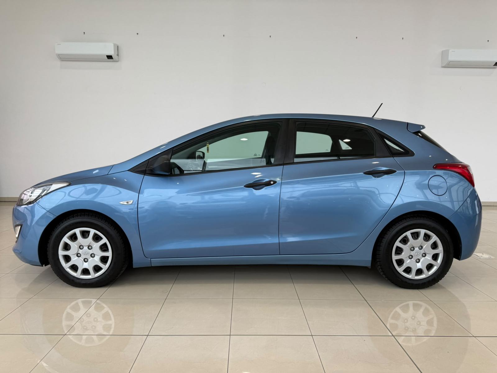Hyundai i30 1.4I⭐️1.VL⭐️SERVISNA KNJIGA⭐️ORIG.STANJE⭐️GARANCIJA, fotografija 7