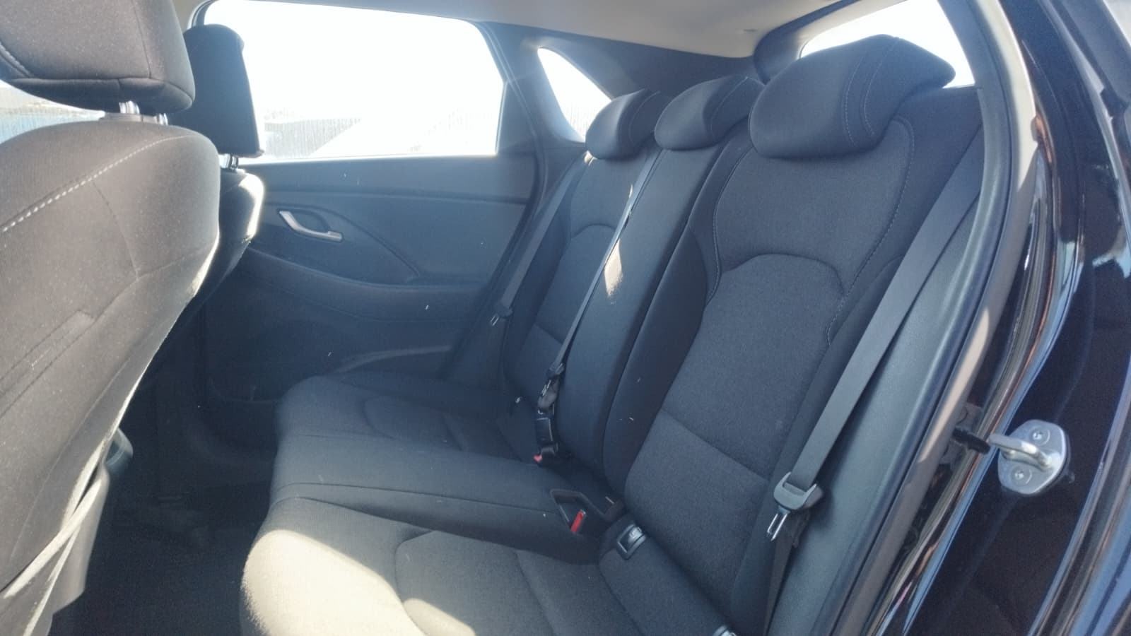 Hyundai i30 1,5 DPI 2021. reg do 07/26, fotografija 10