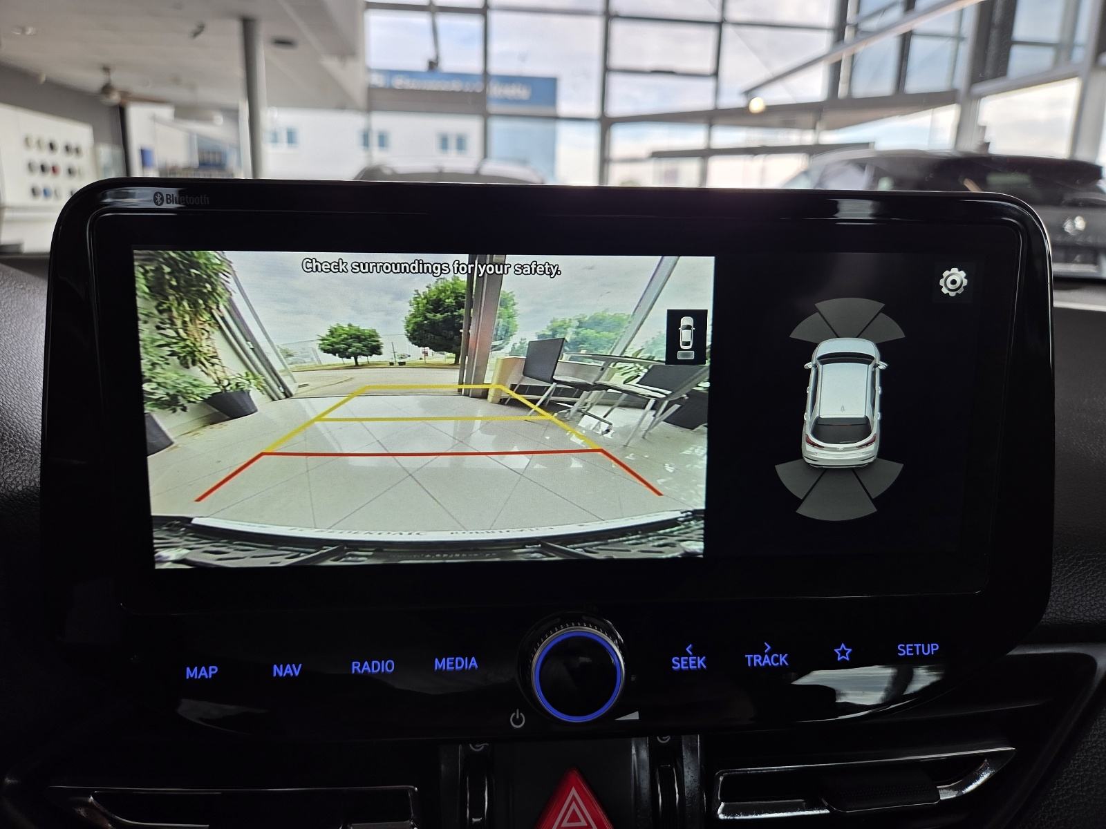 Hyundai i30 1,5 T-GDI AT NAVI KAMERA LED SERVISNA, fotografija 15