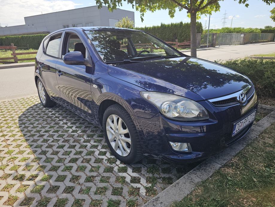 Hyundai i30 1,6 16V, fotografija 2