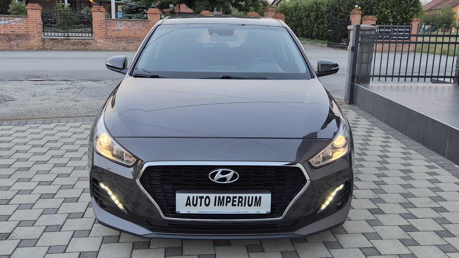 Hyundai i30 1,6 CRDi - 1.VLASNIK - NIJE UVOZ - KAO NOV -, fotografija 7