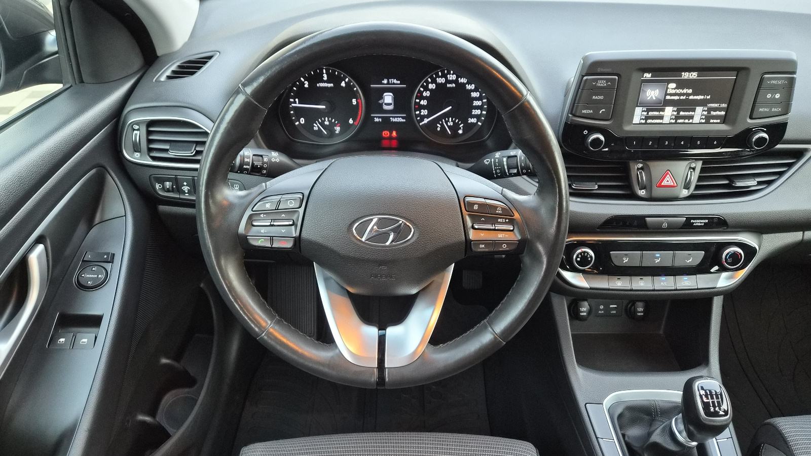 Hyundai i30 1,6 CRDi - 1.VLASNIK - NIJE UVOZ - KAO NOV -, fotografija 20