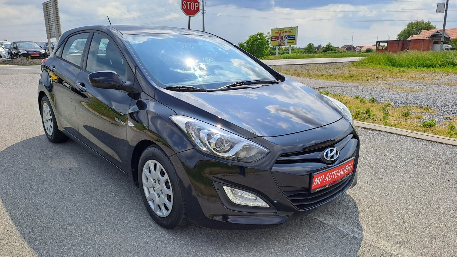 Hyundai i30 1,6 CRDi-110ks-2013god.md-KLIMA-led.6brzina,188tkm,KARTICE, fotografija 3
