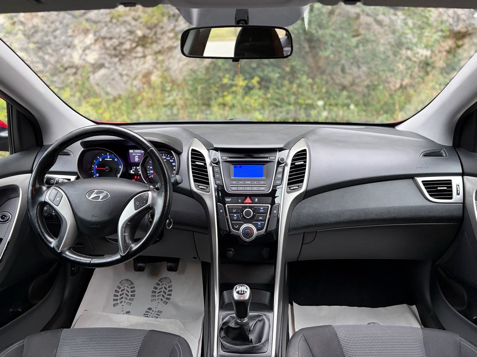 HYUNDAI I30 1.6 CRDI 132 TISUCE KM KUPLJEN U HR, fotografija 5