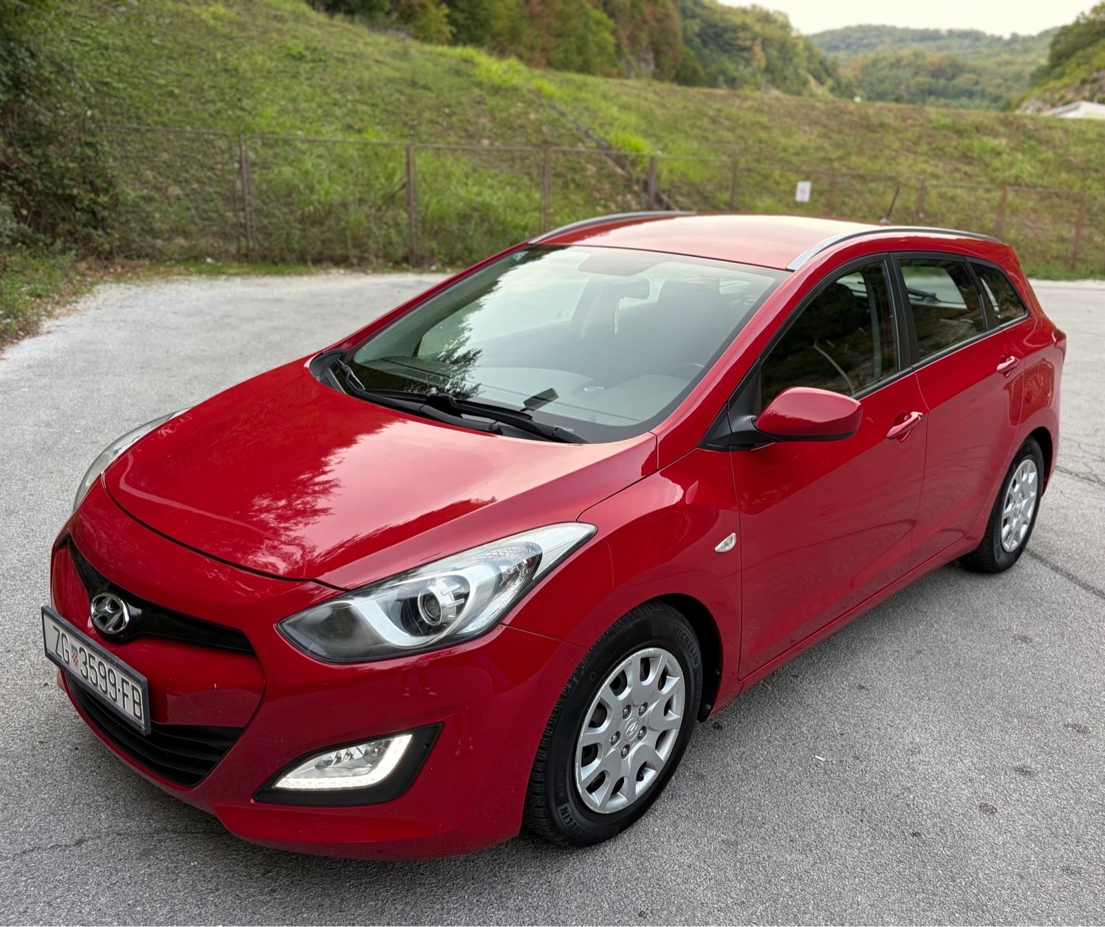 HYUNDAI I30 1.6 CRDI 132.000KM 1.VLASNIK, fotografija 6