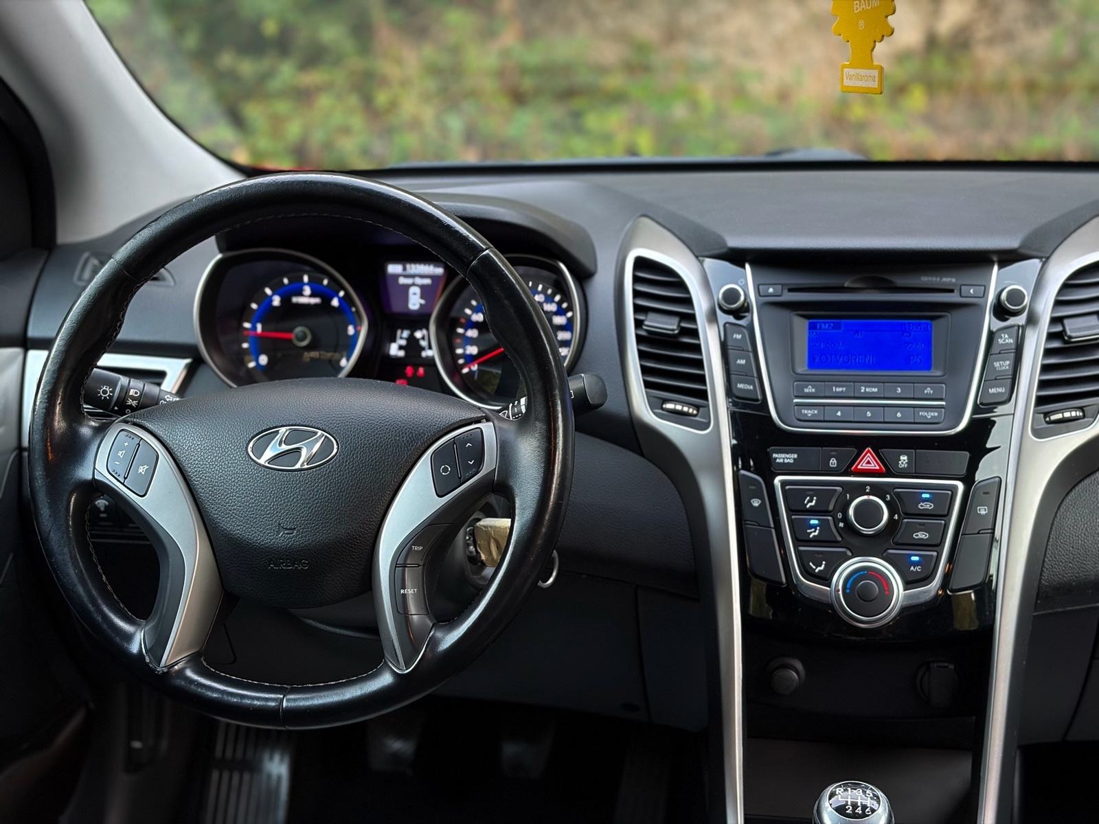 HYUNDAI I30 1.6 CRDI 132.000KM 1.VLASNIK, fotografija 13