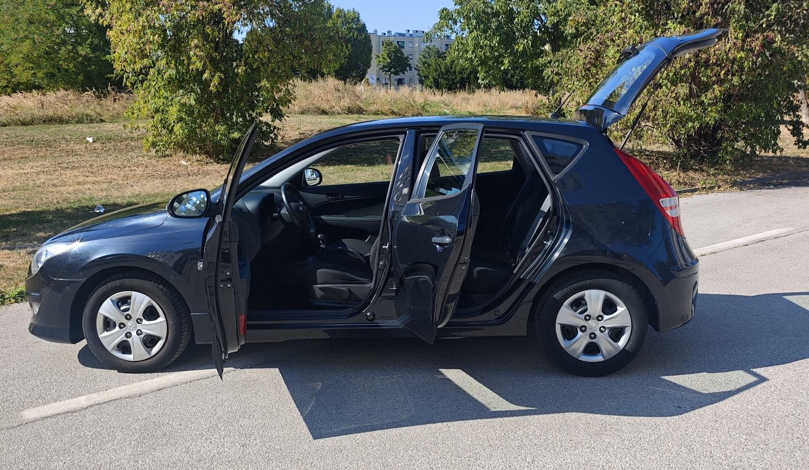 Hyundai i30 1,6 CRDi, 136.000.km Ful. Novo..Novo.., fotografija 4