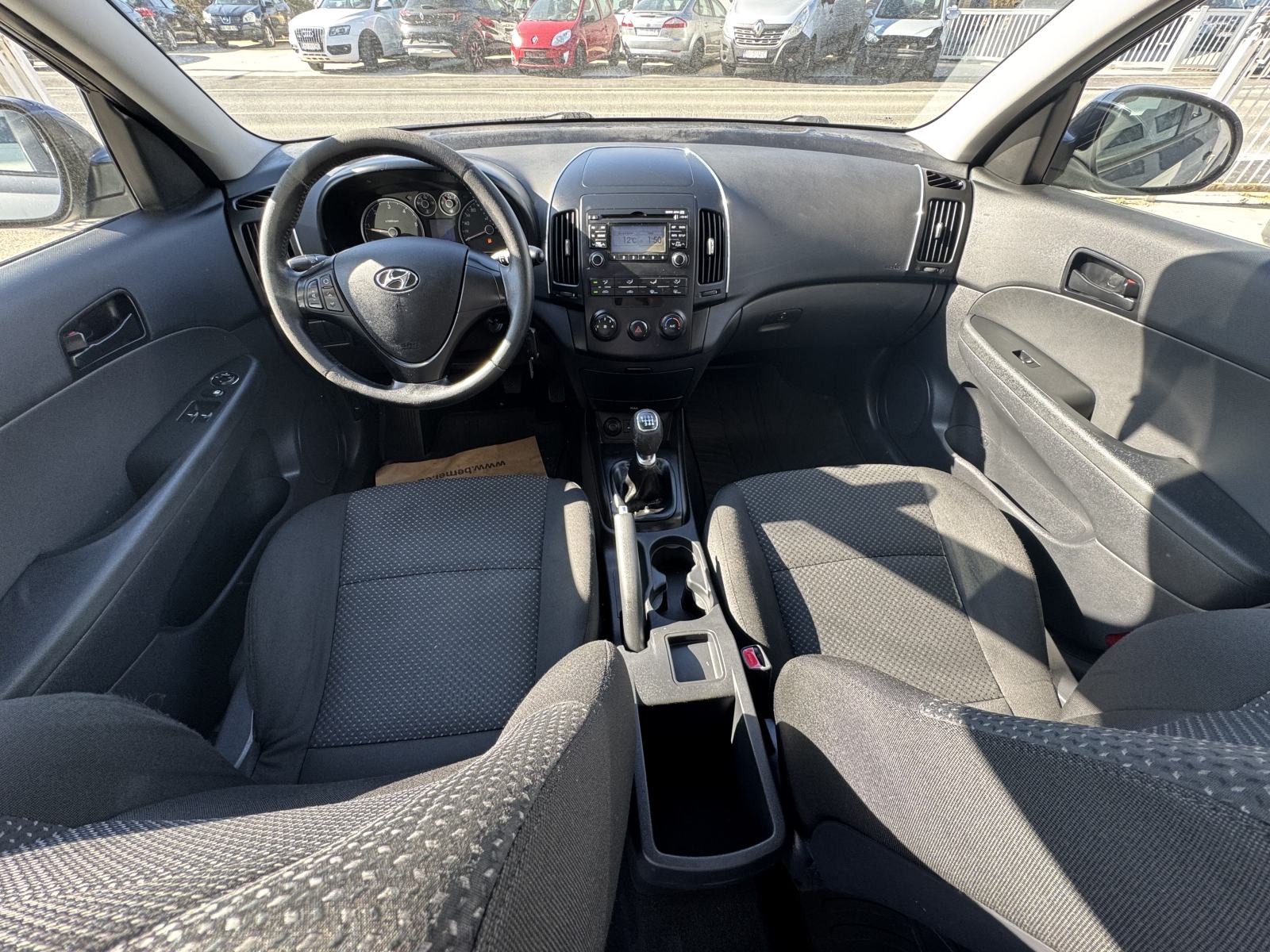 Hyundai i30 1,6 CRDi””2011god””Na ime kupca””Kartice””, fotografija 8