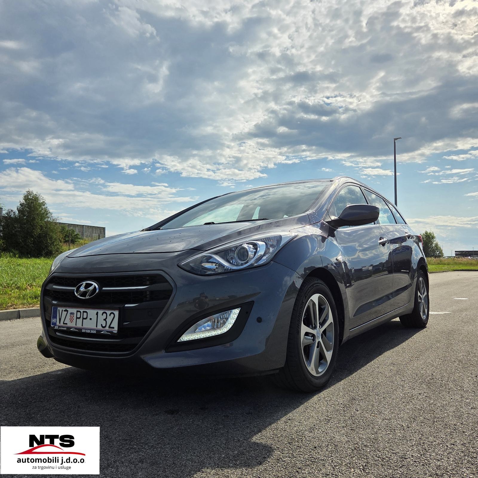 Hyundai i30 1,6 CRDi,2016g,karavan, fotografija 3