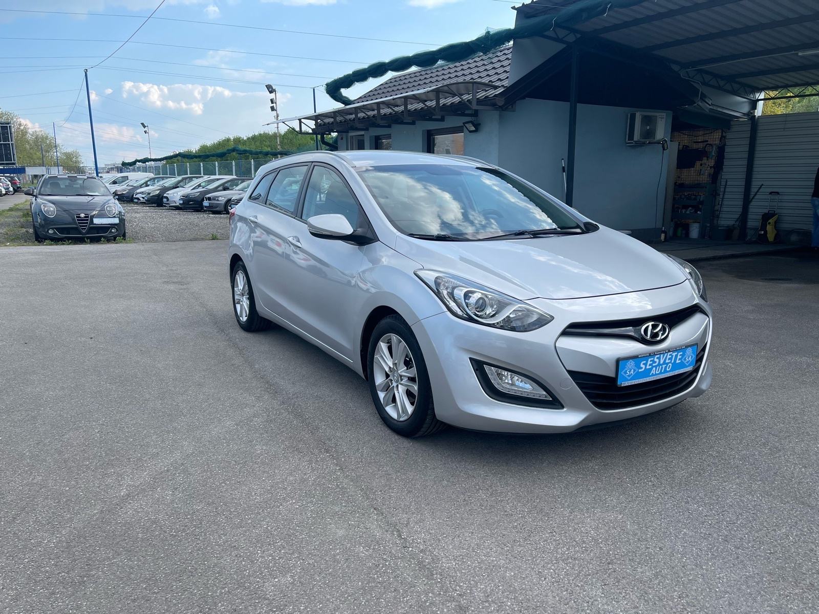Hyundai i30 1,6 CRDi automatik !!, fotografija 2