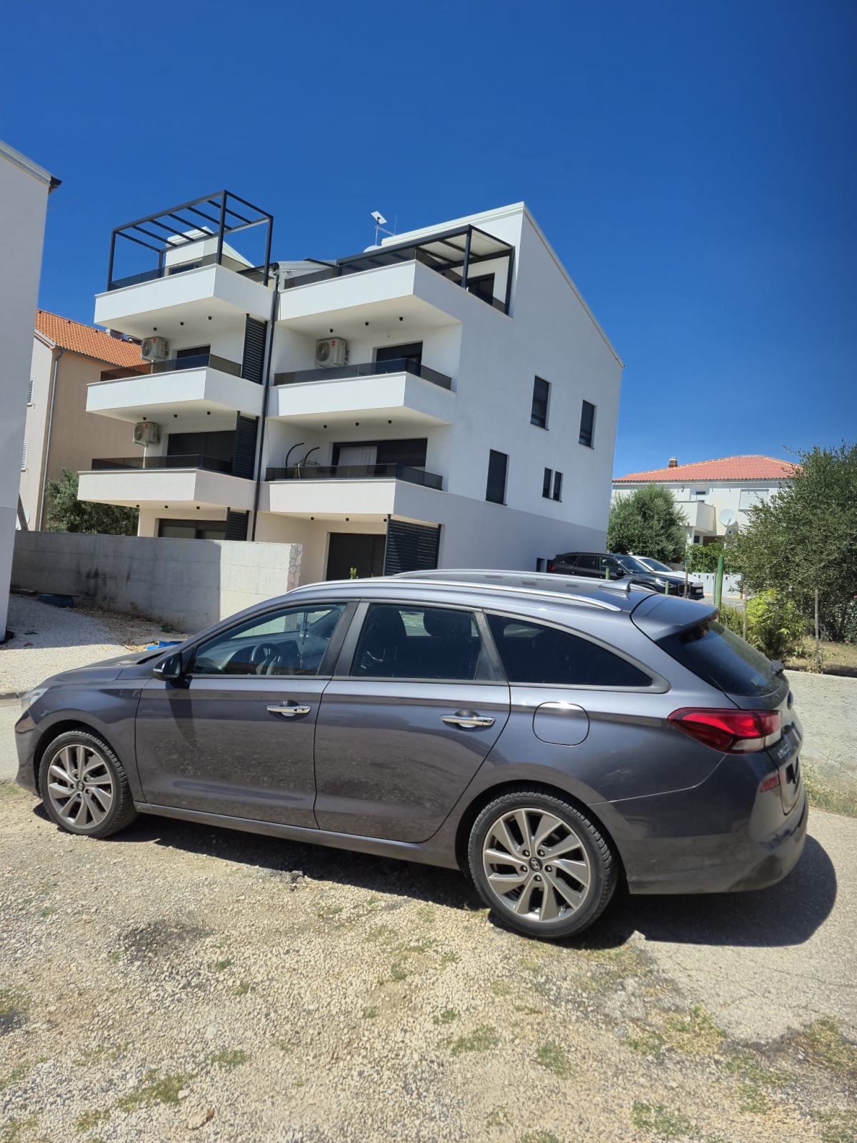 Hyundai i30 1.6 CRDi automatik, fotografija 5