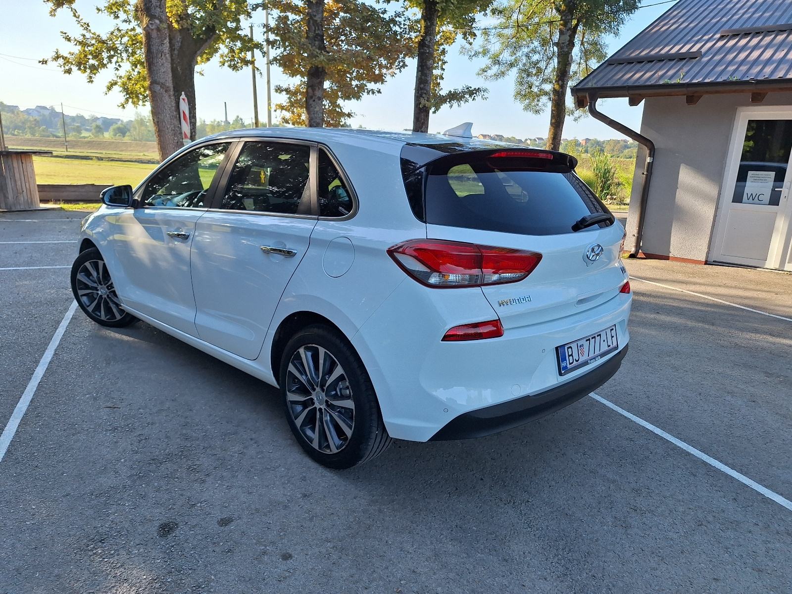 Hyundai i30 1.6 CRDi automatik, fotografija 2