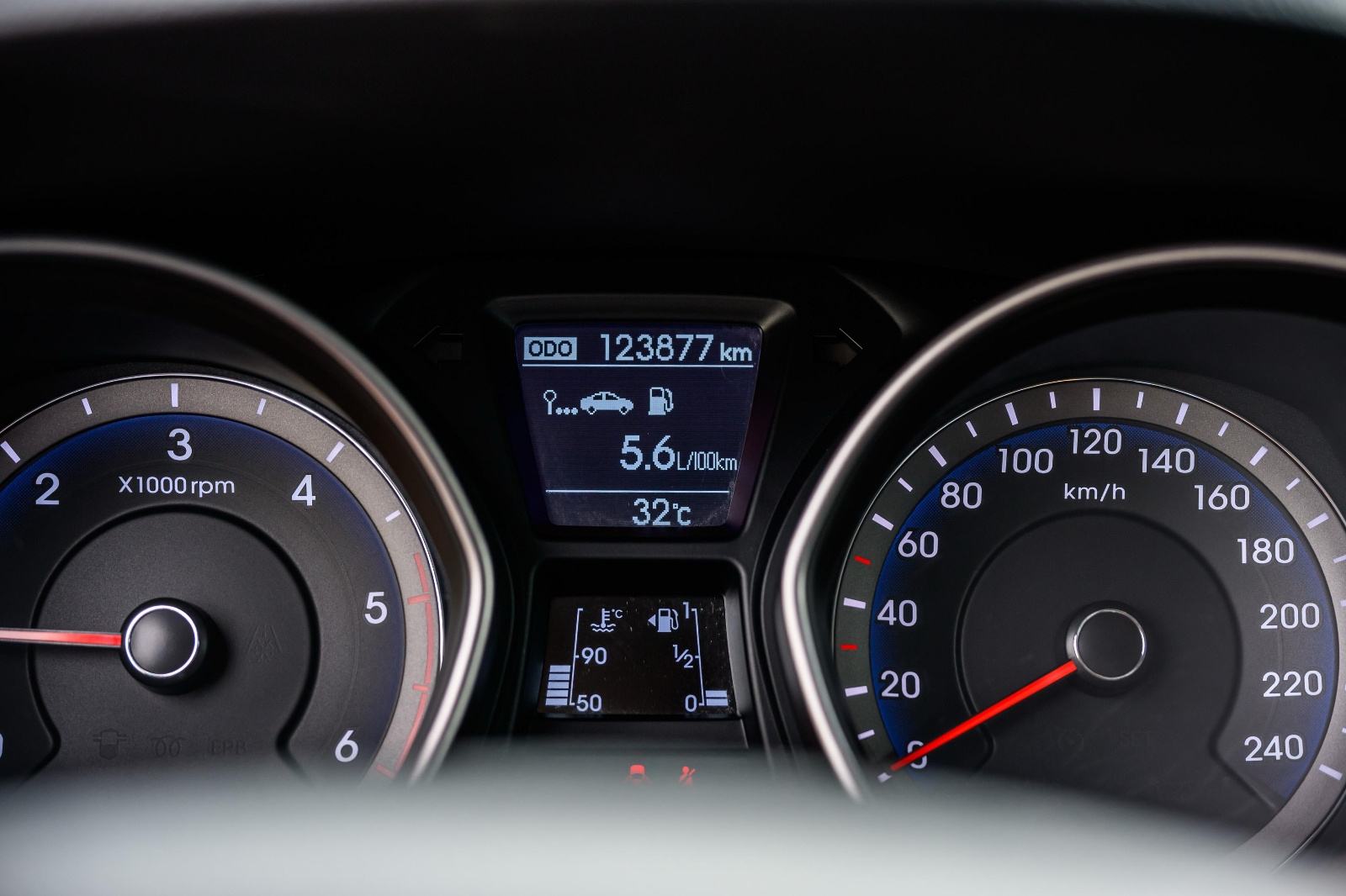 Hyundai i30 1,6 CRDi ISG, fotografija 11