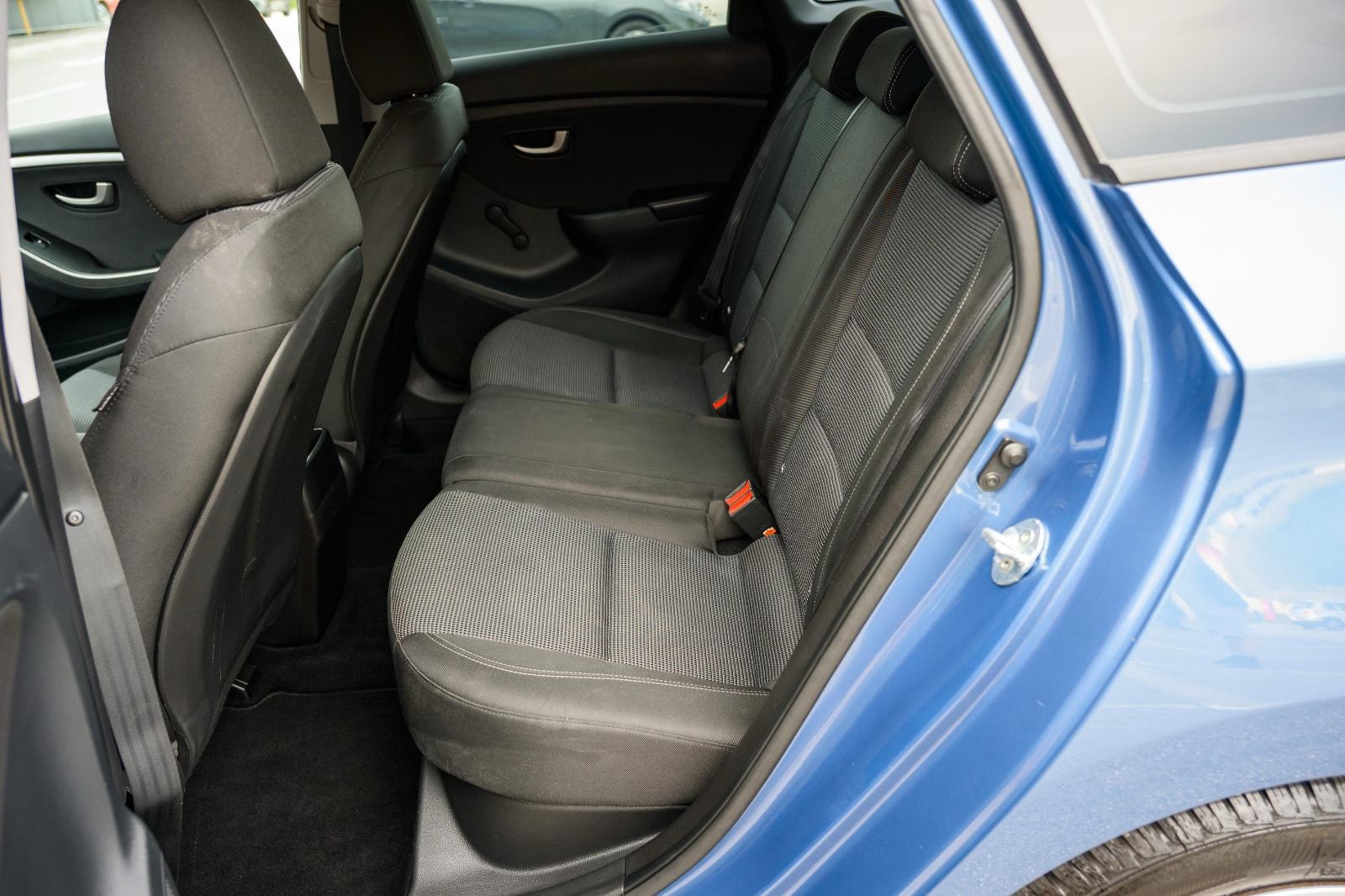 Hyundai i30 1,6 CRDi ISG, fotografija 9