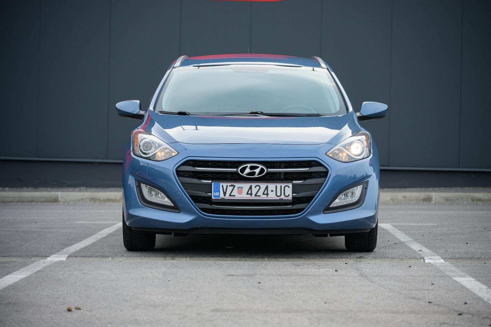 Hyundai i30 1,6 CRDi ISG, fotografija 2