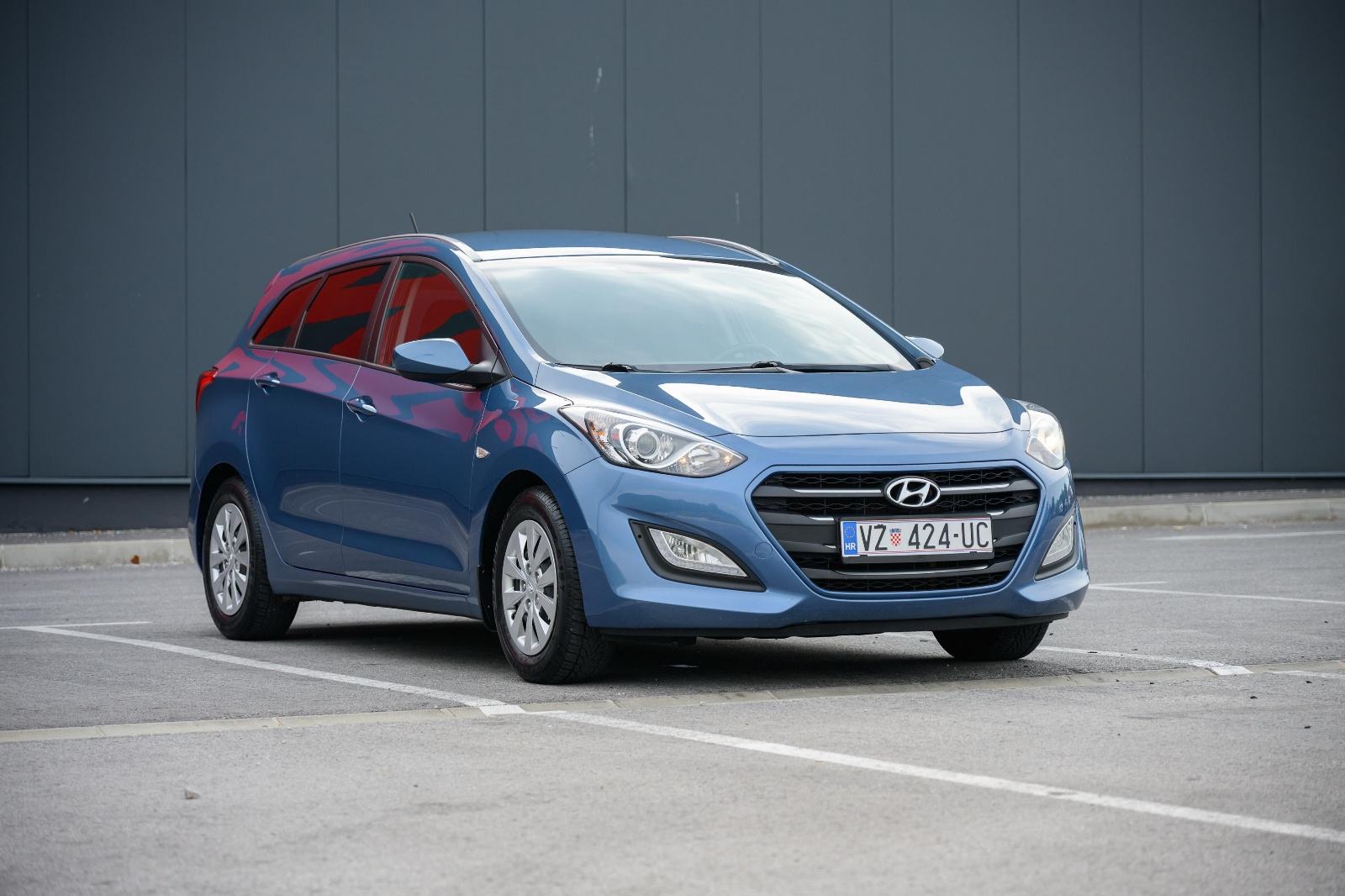 Hyundai i30 1,6 CRDi ISG, fotografija 3