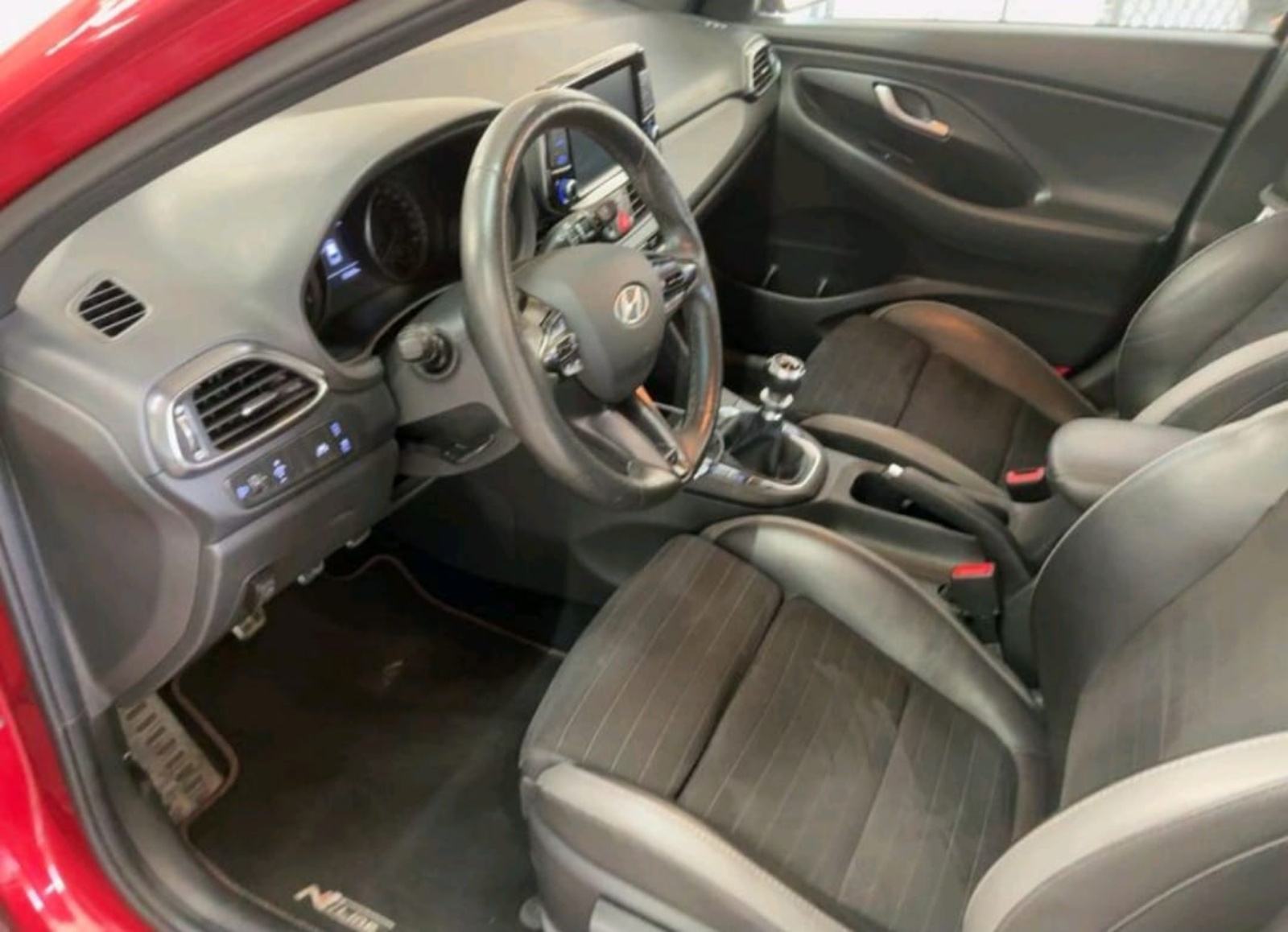 Hyundai i30 1,6 CRDi❗️N-Line❗️ FULL LED - ALCANTARA - KAMERA • JAMSTVO, fotografija 9