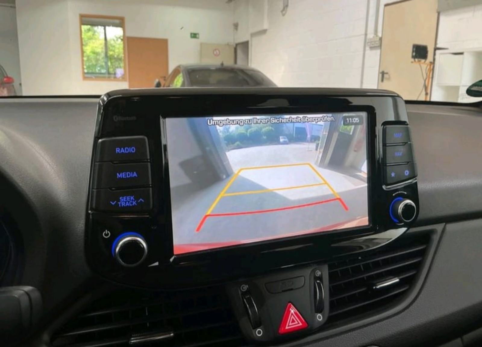 Hyundai i30 1,6 CRDi❗️N-Line❗️ FULL LED - ALCANTARA - KAMERA • JAMSTVO, fotografija 14
