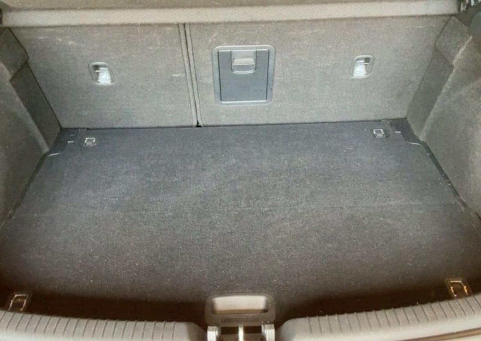 Hyundai i30 1,6 CRDi❗️N-Line❗️ FULL LED - ALCANTARA - KAMERA • JAMSTVO, fotografija 16