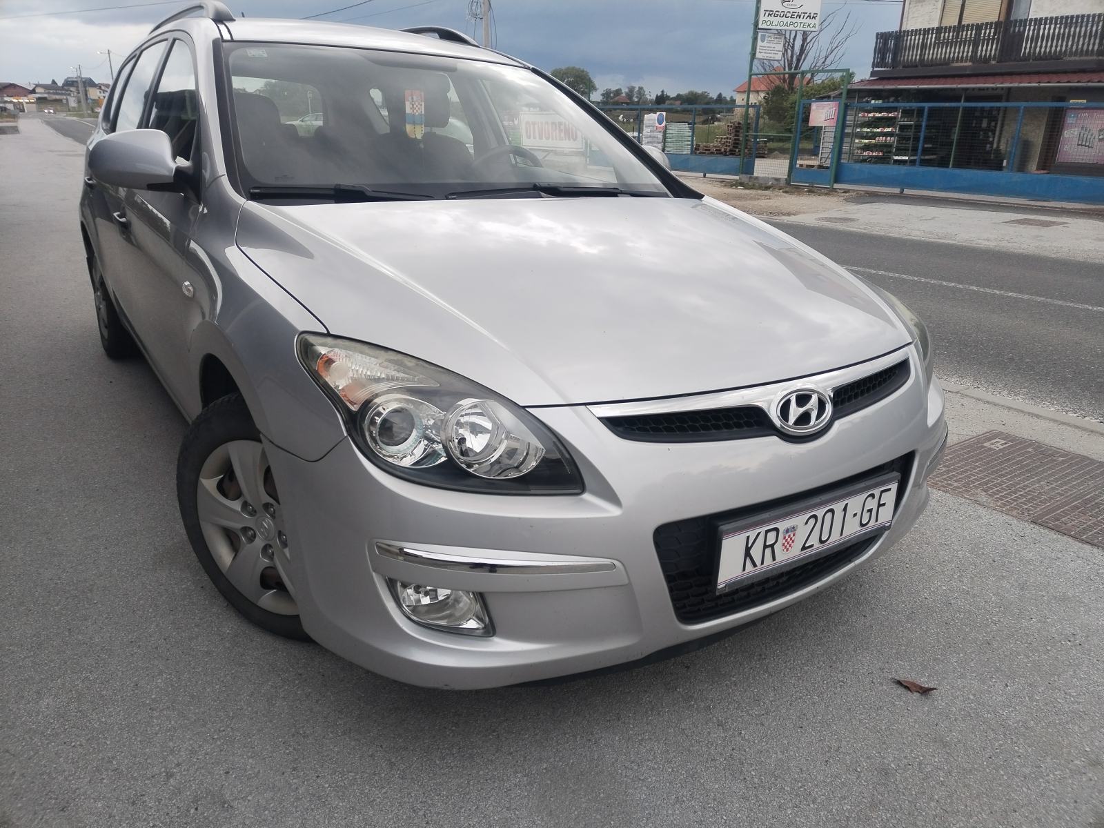 Hyundai i30 1,6 CRDi, fotografija 2