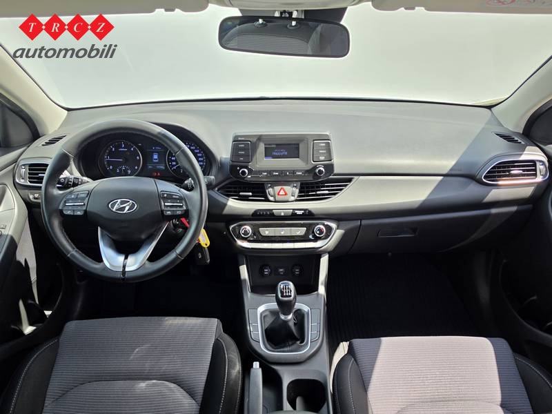 HYUNDAI I30 1.6 CRDI, fotografija 8